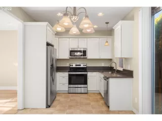 Photo #3: 22405151 Listing 