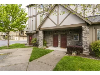 Photo #2: 22406188 Listing