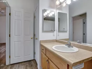 Photo #1: 22406973 Listing