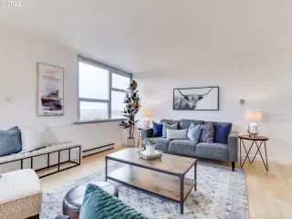 Photo #1: 22408080 Listing