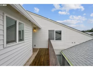 Photo #3: 22409762 Listing