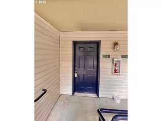 Photo #1: 22410896 Listing 