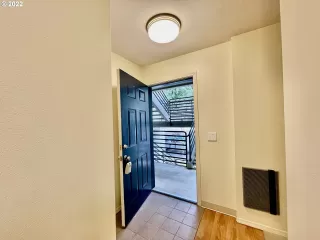 Photo #2: 22410896 Listing 