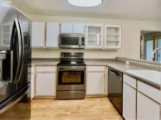 Photo #3: 22410896 Listing 