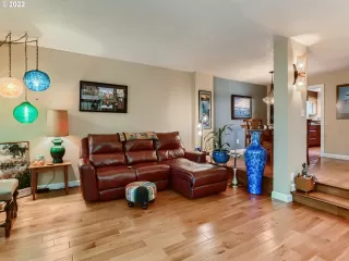 Photo #4: 22411312 Listing 