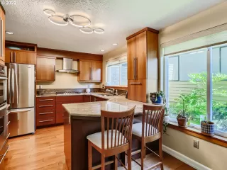 Photo #6: 22411312 Listing 