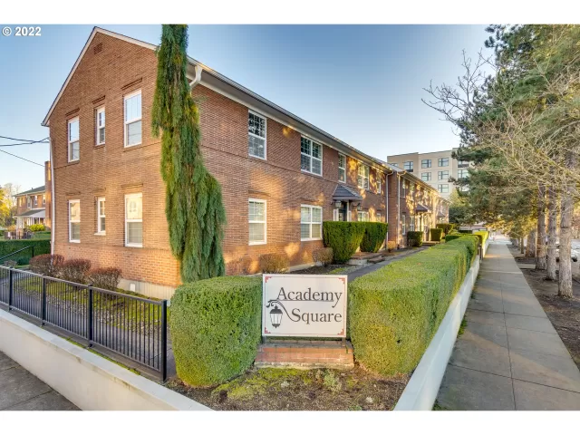 MLS: 22412509 Condo For Sale