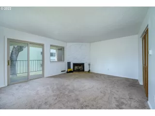 Photo #1: 22412893 Listing 