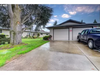 Photo #2: 22414395 Listing 