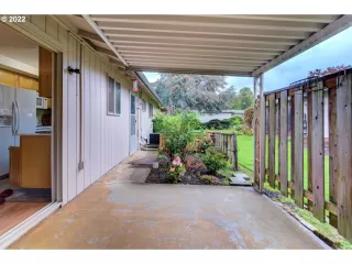 Photo #4: 22414395 Listing 