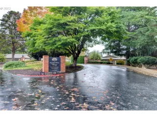 Photo #6: 22414395 Listing 