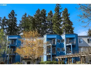 Photo #2: 22414453 Listing