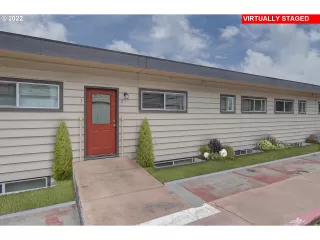 Photo #2: 22416222 Listing