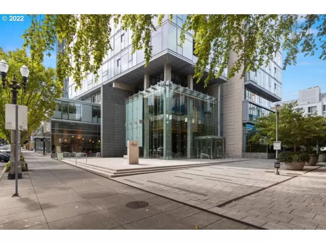 MLS: 22416833 Condo For Sale