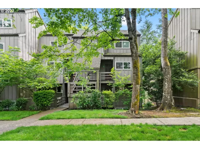 MLS: 22417651 Condo For Sale