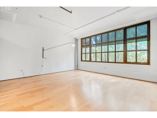 MLS: 22418335 Condo For Sale