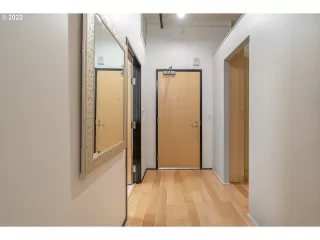 Photo #1: 22418335 Listing 