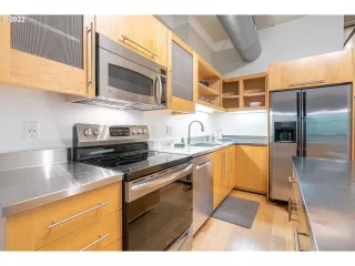 Photo #3: 22418335 Listing 