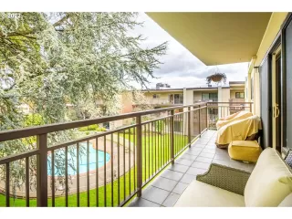 Photo #1: 22418689 Listing