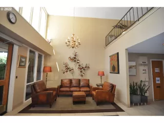 Photo #3: 22419633 Listing