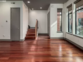 Photo #2: 22420231 Listing 