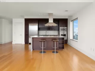 Photo #1: 22422894 Listing 