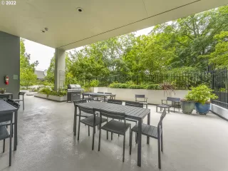 Photo #2: 22423167 Listing