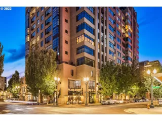 Photo #1: 22424276 Listing 