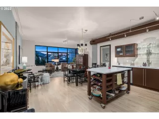 Photo #6: 22424276 Listing 