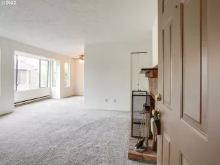 Photo #1: 22425556 Listing