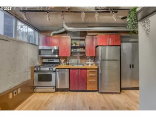 Photo #2: 22426656 Listing