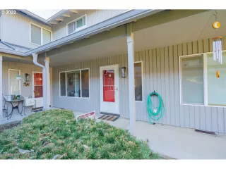 Photo #1: 22427111 Listing