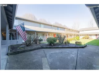 Photo #3: 22427111 Listing