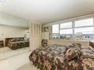 Photo #2: 22427142 Listing