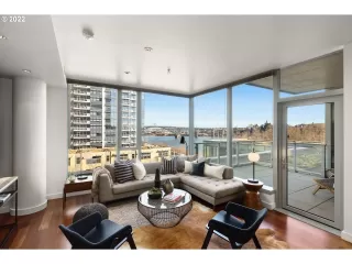 Photo #1: 22428071 Listing