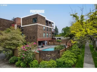 More Details about MLS # 22429160 : 100 LEONARD ST 4-2