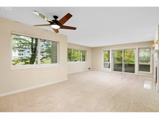 Photo #1: 22429358 Listing 