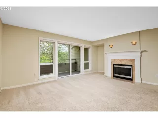 Photo #4: 22429358 Listing 