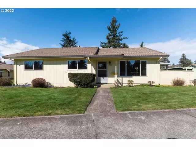 MLS: 22429813 Condo For Sale