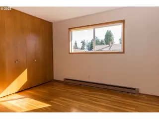 Photo #3: 22429813 Listing