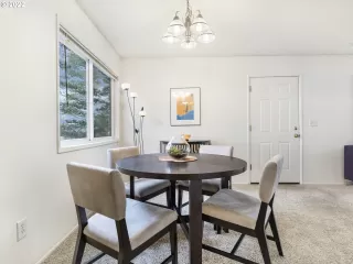 Photo #4: 22431647 Listing 