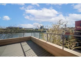 Photo #6: 22432261 Listing