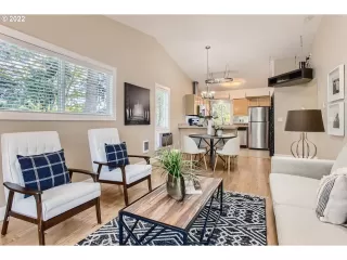 Photo #2: 22432878 Listing