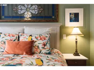 Photo #2: 22433170 Listing 