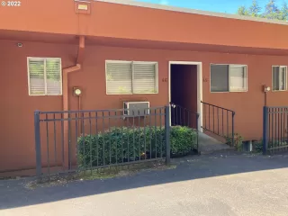 Photo #1: 22433677 Listing 