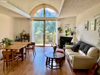 Photo #2: 22433677 Listing 