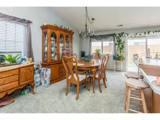 Photo #2: 22434227 Listing