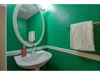 Photo #6: 22434663 Listing