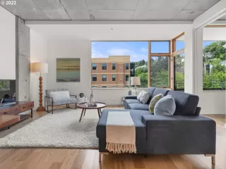 Photo #5: 22438466 Listing 