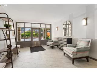 Photo #1: 22438509 Listing 